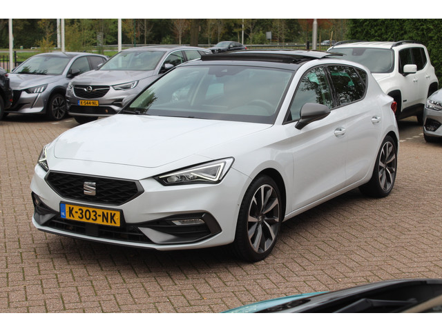 seat-leon-1.5-etsi-fr-launch-edition---panoramadak---camera---half-leder---keyless---carplay---18-----virtual-cockpit---stuur-stoelverwarm