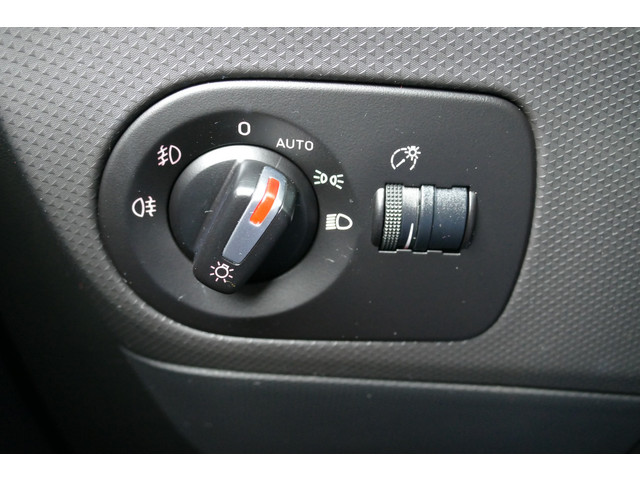 Seat Leon 1.2 TSI Ecomotive Businessline COPA. Navi, Clima, Cruise, Xenon, 17LMV, Haak 1200kg