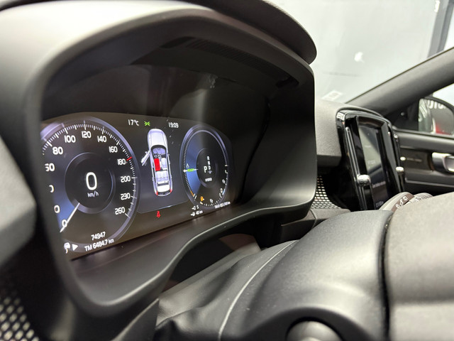 Volvo XC40 1.5 T4 Recharge R-Design Expression