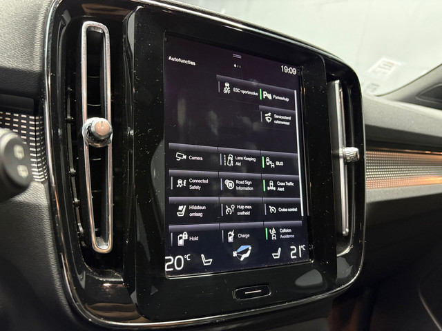 Volvo XC40 1.5 T4 Recharge R-Design Expression