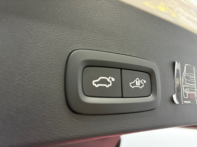 Volvo XC40 1.5 T4 Recharge R-Design Expression