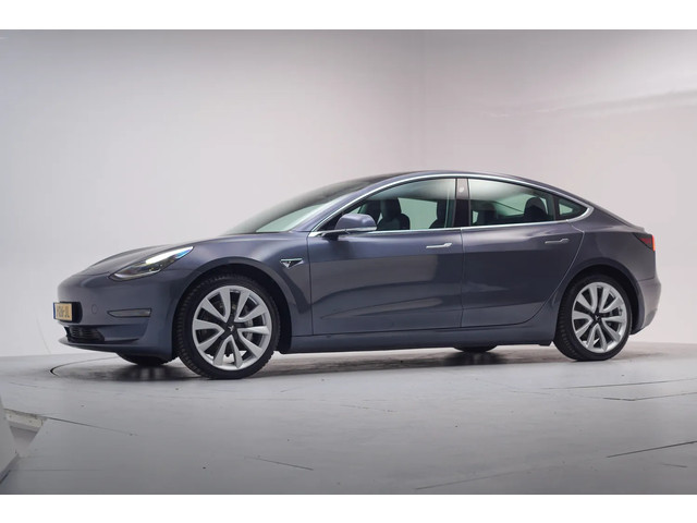 tesla-model-3-long-range-awd-75-kwh--panorama-leder-autopilot-