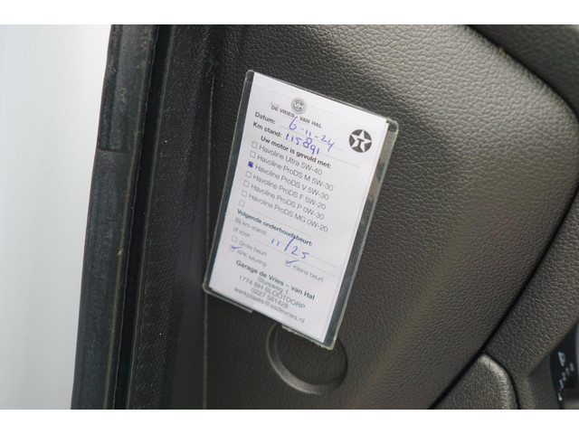 Ford Kuga 1.6 Titanium 150pk - Frozen White - Trekhaak Winterpakket - Topstaat