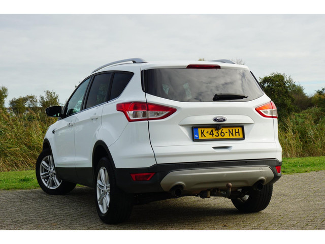 Ford Kuga 1.6 Titanium 150pk - Frozen White - Trekhaak Winterpakket - Topstaat