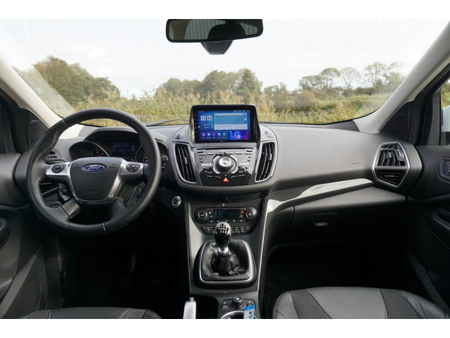 Ford Kuga 1.6 Titanium 150pk - Frozen White - Trekhaak Winterpakket - Topstaat
