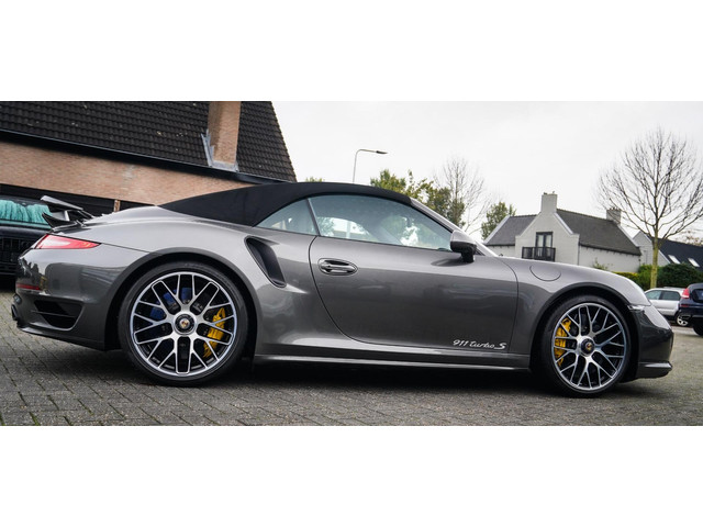 porsche-911-cabrio-3.8-turbo-s---keramisch---carbon---100-porsche-onderhouden---nap---burmester---adaptieve-cruise---camera--
