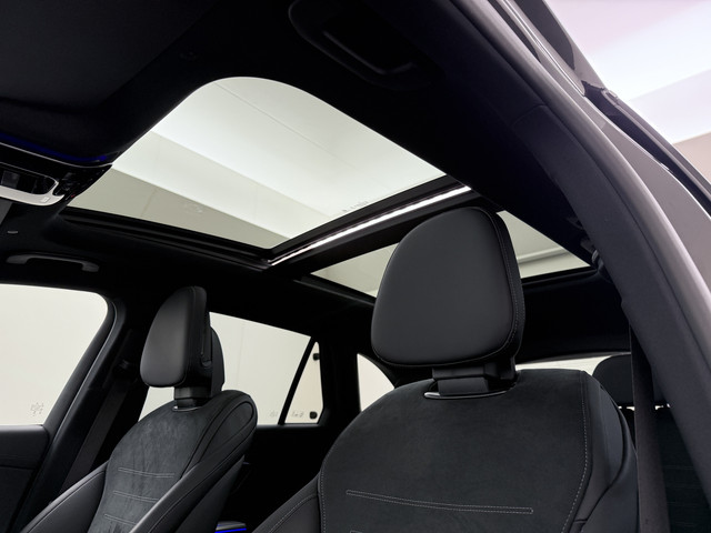 Mercedes-Benz GLC 300 e 4MATIC AMG Line | Pano Burmester Trekhaak HUD Memory