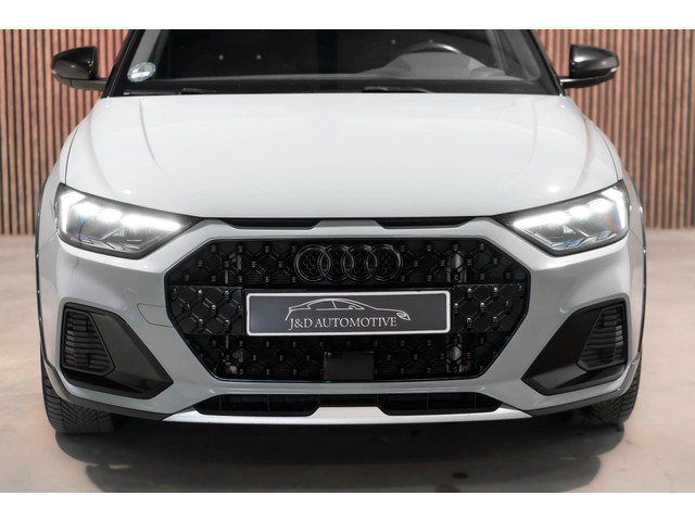 Audi A1 CITYCARVER 35 TFSI 2021