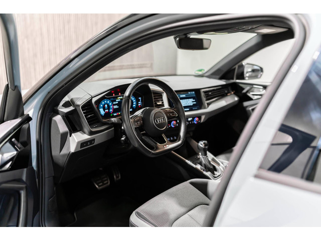 Audi A1 CITYCARVER 35 TFSI 2021