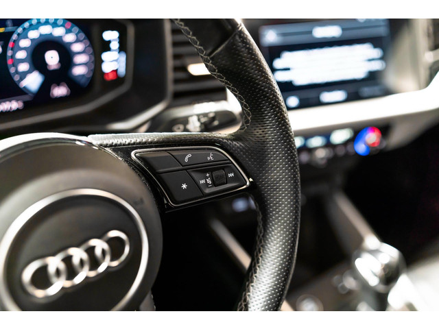 Audi A1 CITYCARVER 35 TFSI 2021