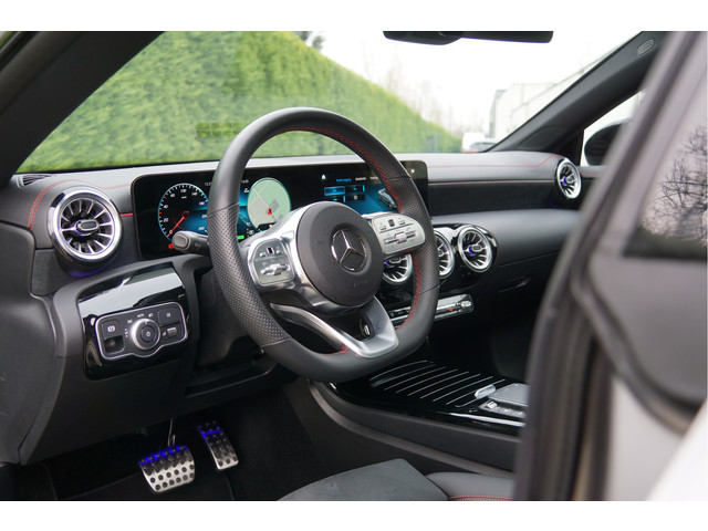 Mercedes-Benz CLA CLA 250 e Coupé AMG Line Night | Pano Multibeam Sound Night