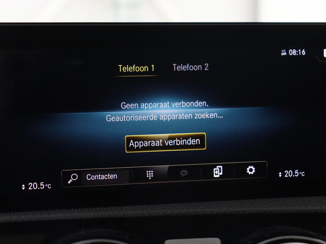 Mercedes-Benz CLA 180d Business Solution AMG | Stoelverwarming | Carplay | Camera | Leder Alcantara | Navigatie | Widescreen | Sfeerverlichting |
