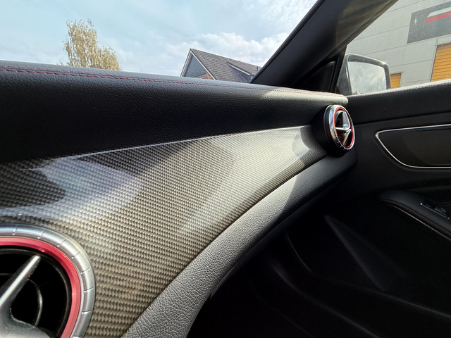 Mercedes-Benz CLA 200 Shooting Brake 156PK AUT•AMG•Pano•Leder