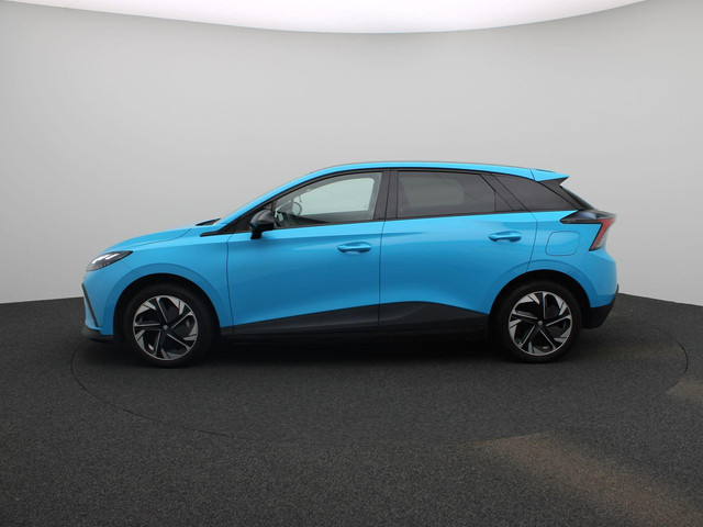 mg-mg4-64-kwh-204pk-luxury---navigatie---apple--android-carplay---360-camera---parkeersensoren-voor--achter---adaptieve-cruise-contro