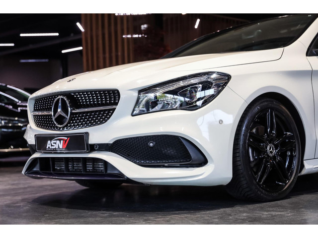 Mercedes-Benz CLA 180 AMG Line, 122 PK, Facelift, AMG In Exterieur, Pano Dak, LED, Night Pakket, Navigatie, Automaat,132DKM