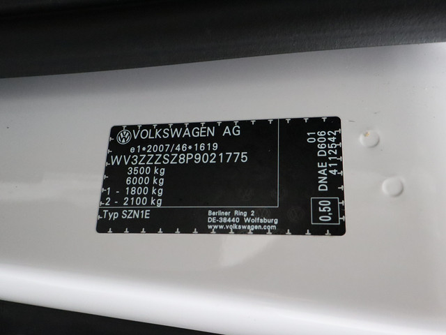 Volkswagen Crafter 2.0TDI 140PK Bakwagen+Laadklep | 4,45 Laadlengte | Navigatie | Airco | Cruise | 3-Persoons | Dakspoiler | Zijdeur