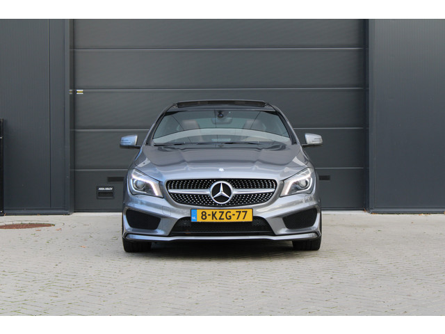 Mercedes-Benz CLA 180 Ambition | NAP! | AMG-LINE | DEALER.OND | PANO | STOELVERWARMING | 19 INCH |