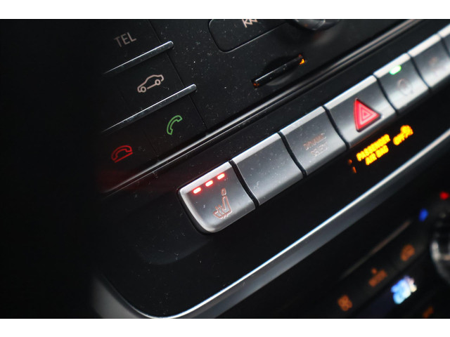 Mercedes-Benz CLA Shooting Brake 180 AMG-LINE I Night Pakket | LED | Navigatie | Climate | Cruise | Stoelverwarming | Sensoren