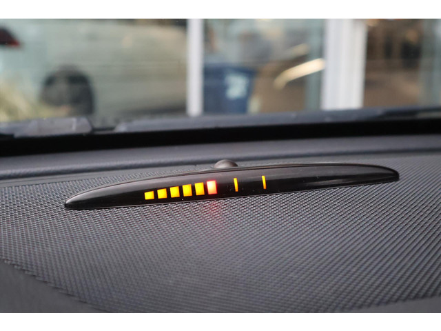 Mercedes-Benz CLA Shooting Brake 180 AMG-LINE I Night Pakket | LED | Navigatie | Climate | Cruise | Stoelverwarming | Sensoren
