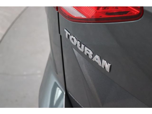 Volkswagen Touran 1.5 TSI Comfortline, 7-Persoons, Panoramadak, Apple CarPlay Android Auto, Bluetooth