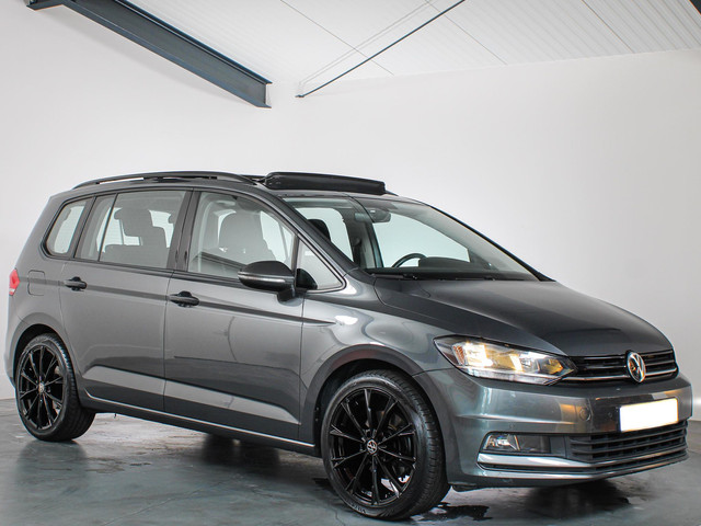 volkswagen-touran-1.5-tsi-comfortline--7-persoons--panoramadak--apple-carplay-android-auto--bluetooth