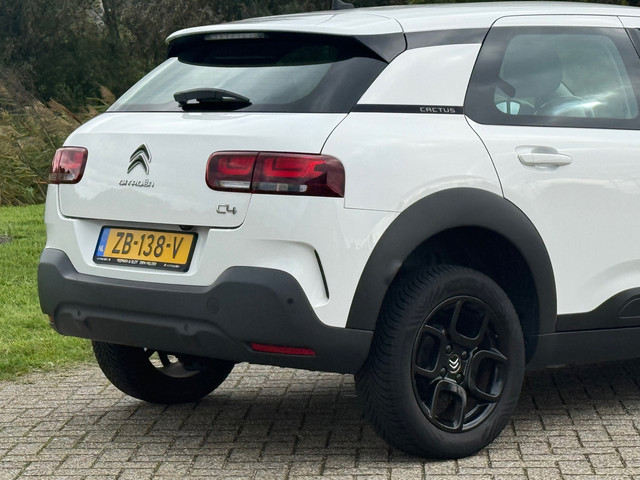 Citroen C4 Cactus 1.2 PureTech 110pk Feel - Blanc Bancuise - Carplay Camera Cruise