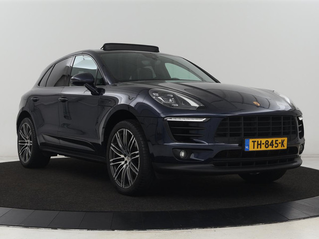porsche-macan-2.0---gts-pack---panoramadak---bose---carplay---camera---18-voudige-sportstoelen---stoelverwarming---trekhaak---navigatie---lede