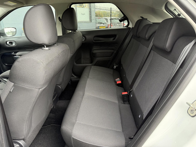 Citroen C4 Cactus 1.2 PureTech Shine 2e Eigenaar,Navi,Clima,PDC,Trekhaak,Driem v.v. bij 96.105 km,N.A.P,APK tot 03-2026