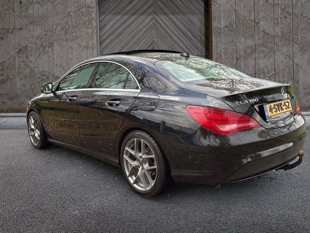 Mercedes-Benz CLA 180 Ambition pano, led, navi