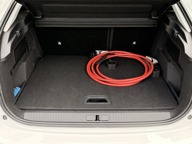 Citroen ë-C4 Feel Pack 50 kWh 3-Fase Navi   Camera   Clima   Cruise   Lm Velgen   Dealer onderhouden!