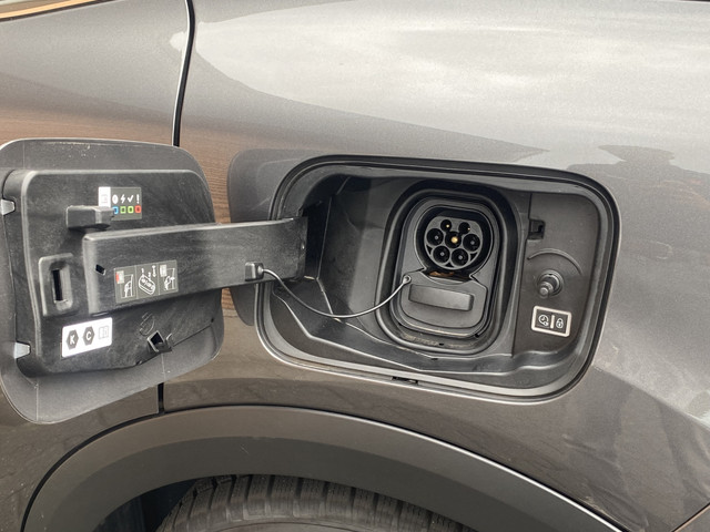 Citroen ë-C4 Shine 50 kWh Schuifdak   Navi   Clima   Head-Up   Adapt. Cruise