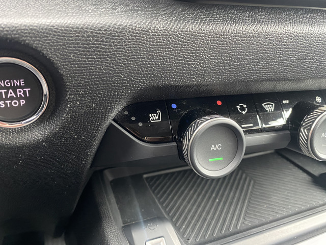 Citroen ë-C4 Shine 50 kWh Schuifdak   Navi   Clima   Head-Up   Adapt. Cruise