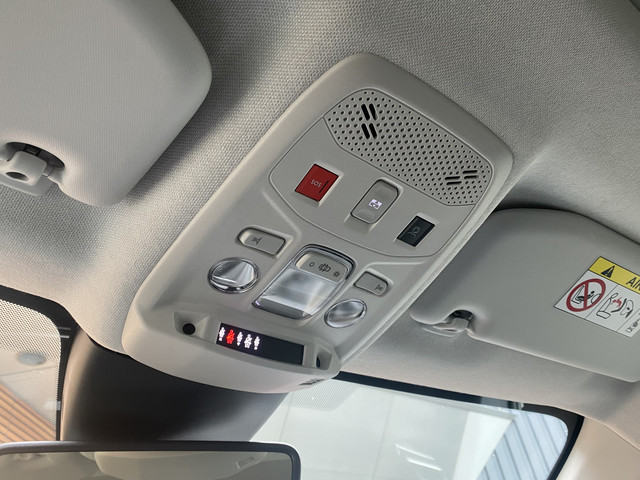 Citroen ë-C4 Shine 50 kWh Schuifdak   Navi   Clima   Head-Up   Adapt. Cruise