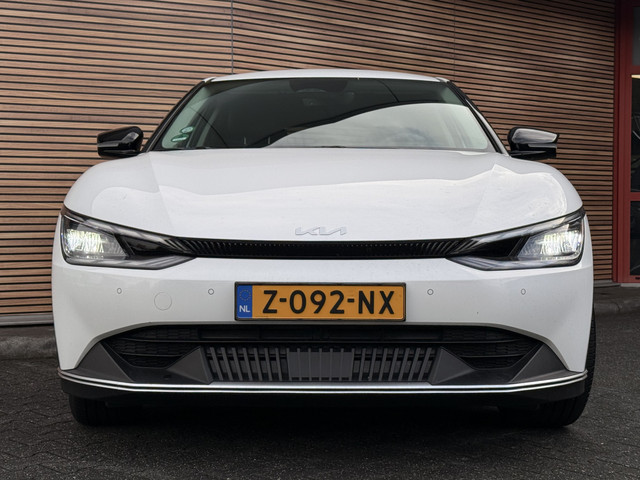kia-ev6-light-edition-58-kwh-navi---clima---camera---adapt.-cruise---winterpakket
