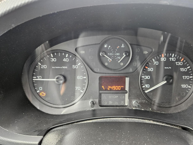 Citroen Berlingo 1.6 BlueHDI Airco 3-pers Cruise trekhaak eu 6 lage km