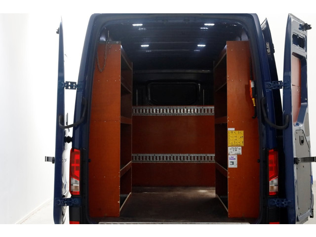 Volkswagen Crafter 35 2.0 TDI 140pk L3H3 (L2H2) DSG-Automaat Comfortline Laadklep 500kg 04-2022
