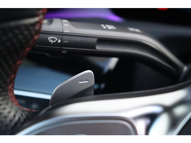 Mercedes-Benz CLA 180 Business Solution AMG * Pano * Sfeerverlichting * Widescreen * Stoelverwarming * Multi Beam *