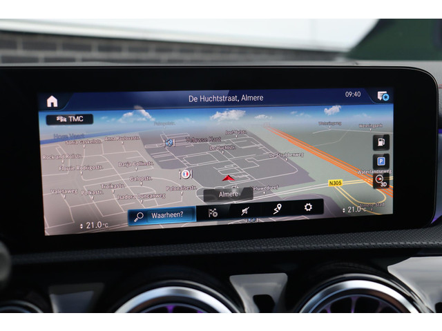 Mercedes-Benz CLA 180 Business Solution AMG * Pano * Sfeerverlichting * Widescreen * Stoelverwarming * Multi Beam *