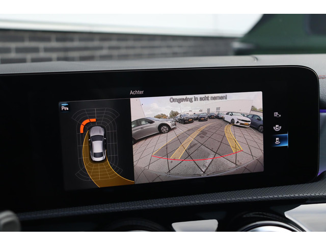 Mercedes-Benz CLA 180 Business Solution AMG * Pano * Sfeerverlichting * Widescreen * Stoelverwarming * Multi Beam *