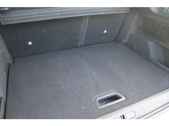 Citroen ë-C4 Feel Pack 50 kWh * Carplay * Clima * 18 LMW * SOH 97% *