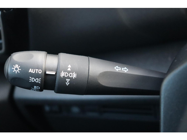 Citroen ë-C4 Feel Pack 50 kWh * Carplay * Clima * 18 LMW * SOH 97% *