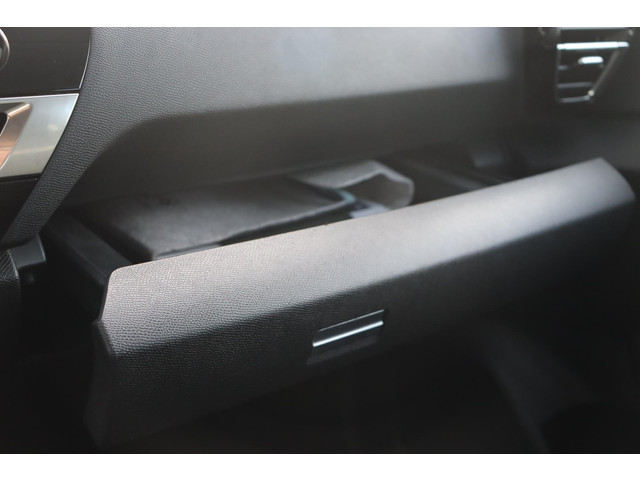 Citroen ë-C4 Feel Pack 50 kWh * Carplay * Clima * 18 LMW * SOH 97% *