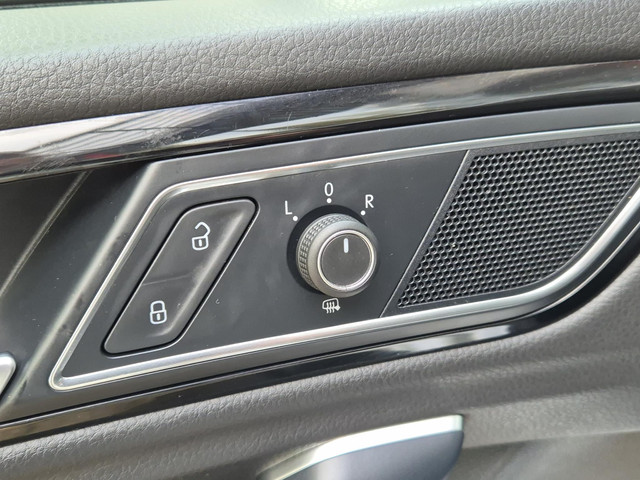 Volkswagen Golf Sportsvan 1.4 TSI Highline | Navigatie | Trekhaak | Climate Control | LM Velgen