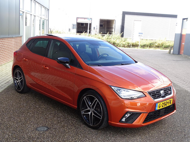 seat-ibiza-1.0-tsi-fr-business-intense-fr-uitvoering---panoramadak---led-pakket---navigatie---virtual-display---parkeersensoren---cruise-co