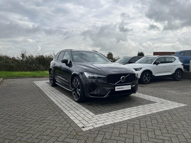 volvo-xc60-t8-plug-in-hybrid-awd-ultimate-dark