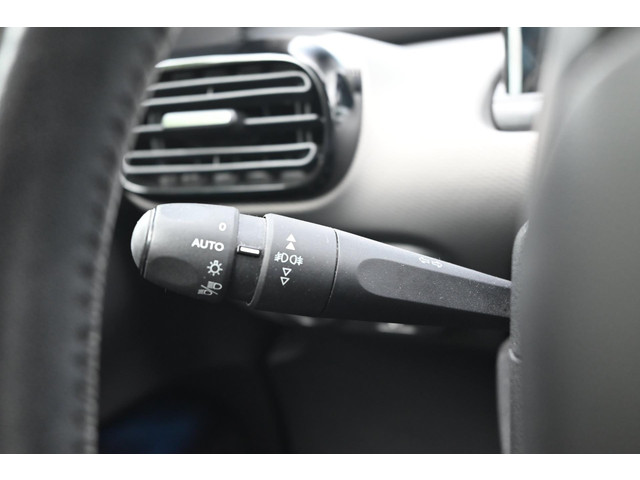 Citroen C4 Cactus 1.2 PureTech Business Plus Pano Stoelverw. DAB Navi Autom. airco