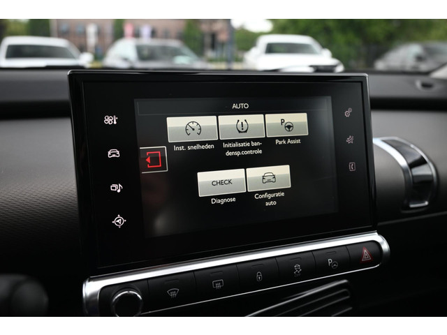 Citroen C4 Cactus 1.2 PureTech Business Plus Pano Stoelverw. DAB Navi Autom. airco
