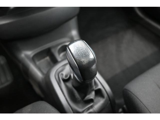 Citroen C4 Cactus 1.2 PureTech Business Plus Pano Stoelverw. DAB Navi Autom. airco