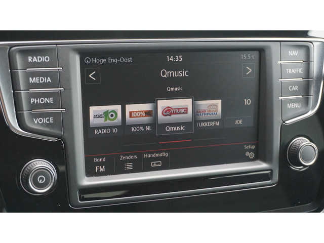 Volkswagen Touran 1.4 TSI 150pk Comfortline Business DSG 7-Zits LED Elek.Trekhaak Clima Navi App-Connect Adaptive Cruise Control 17inch LM *Comple