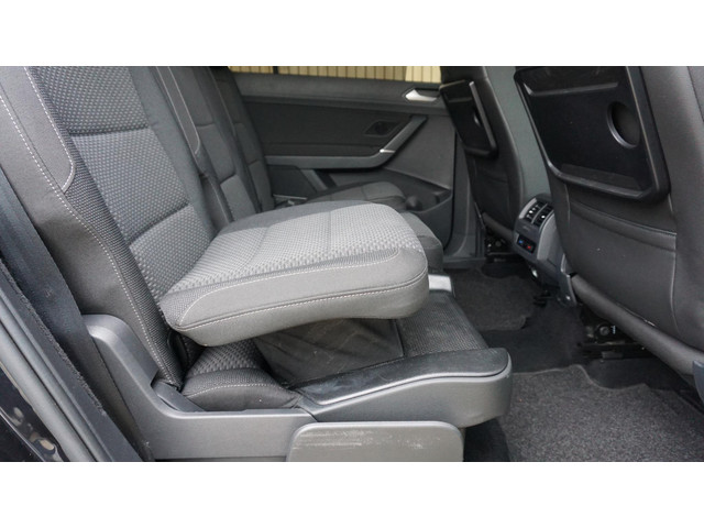 Volkswagen Touran 1.4 TSI 150pk Comfortline Business DSG 7-Zits LED Elek.Trekhaak Clima Navi App-Connect Adaptive Cruise Control 17inch LM *Comple